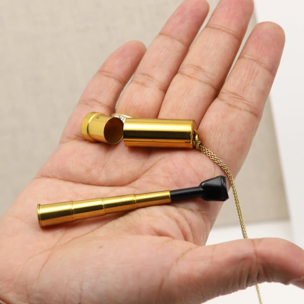 Retro Telescoping Cigarette Holder Pendant & Chain Retro Telescoping Cigarette Holder Pendant & Chain