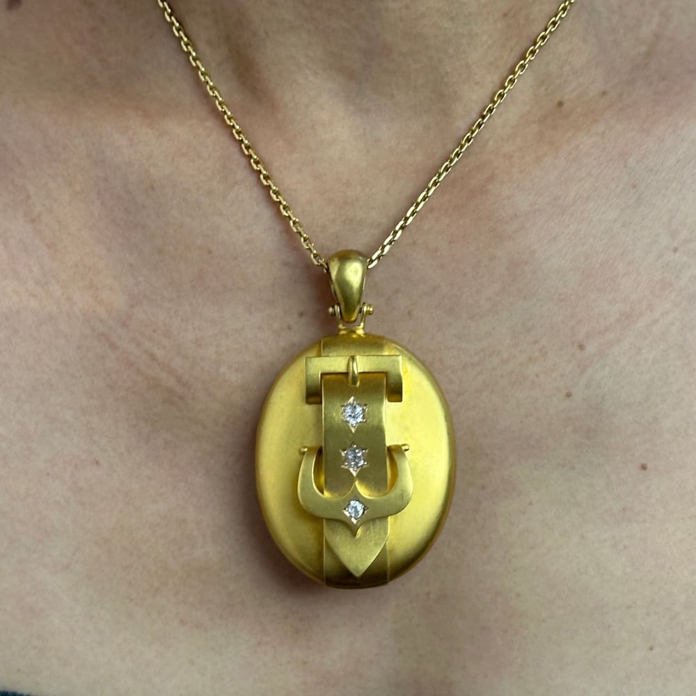 Buckle Me Up Baby - Golconda Jewelry