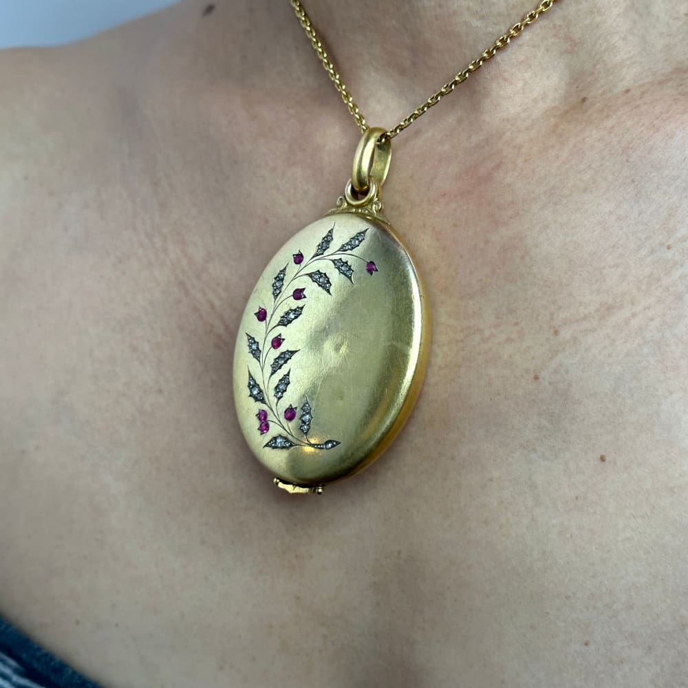 Holly Vine - Golconda Jewelry