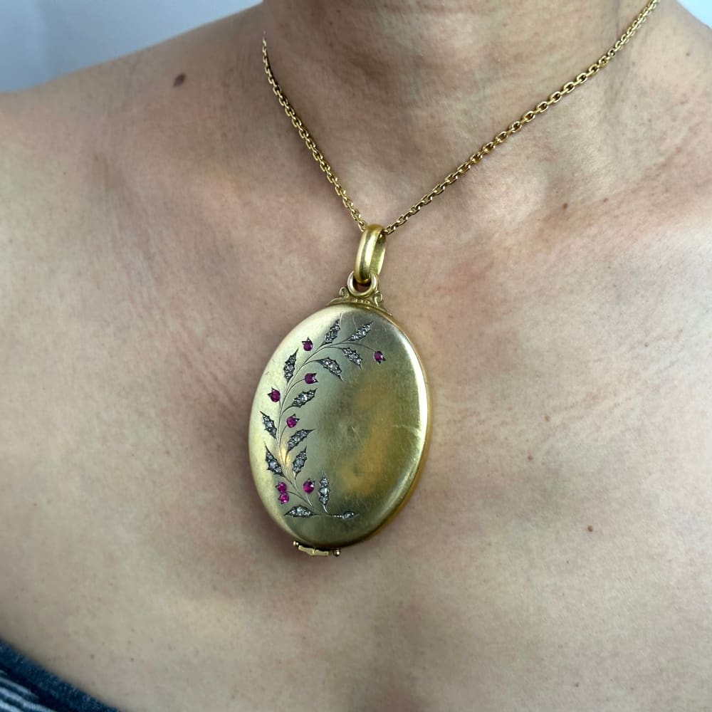 Holly Vine - Golconda Jewelry