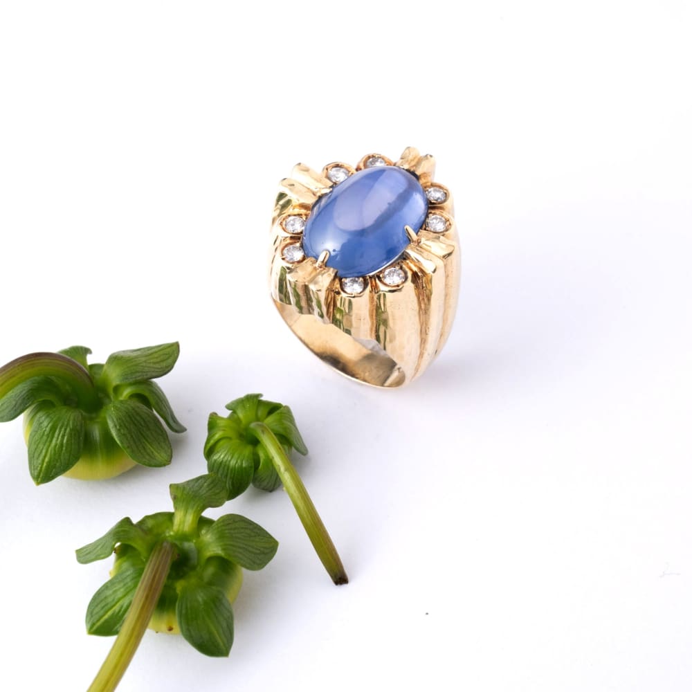 Vintage Seventies Sapphire diamond & 14K Gold Ring - Golconda Jewelry