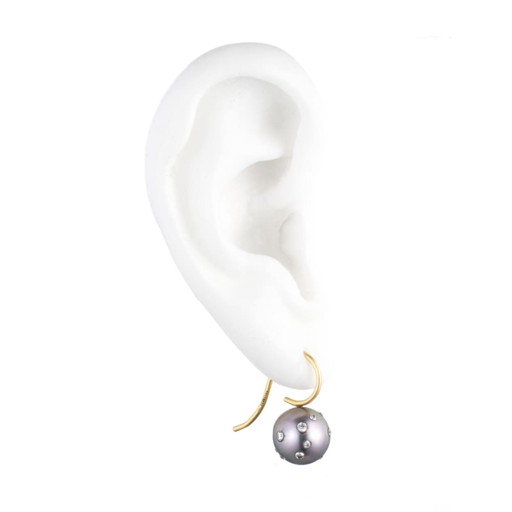 Glittering Pearl - Golconda Jewelry