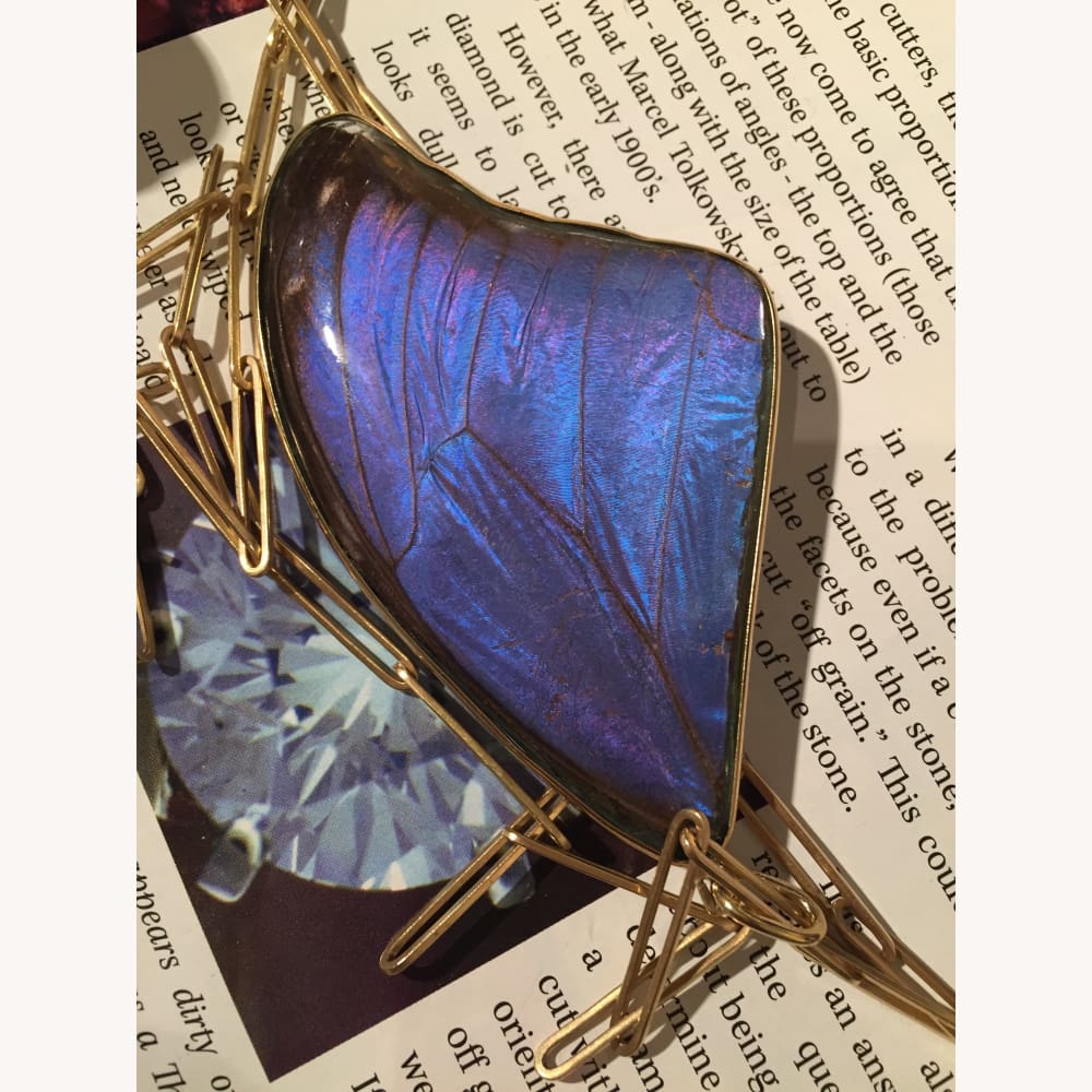 Iridescent Yves - Golconda Jewelry